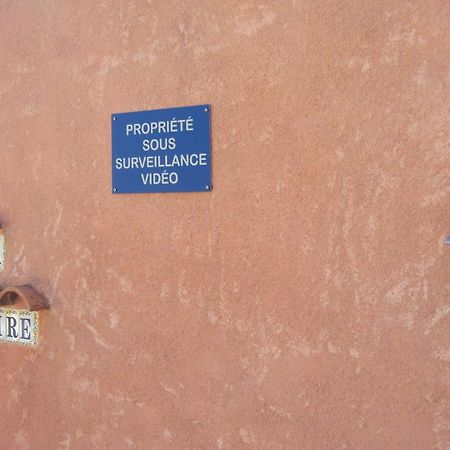 B&B La Douloire Pernes-les-Fontaines Exteriör bild