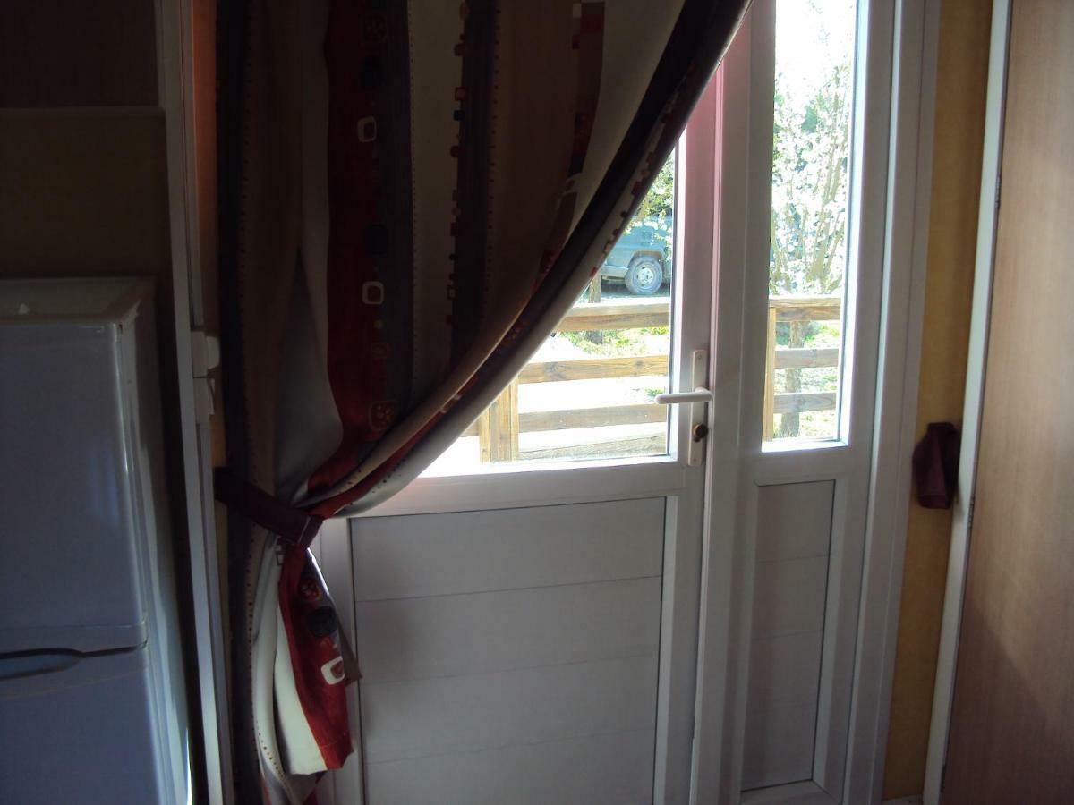 B&B La Douloire Pernes-les-Fontaines Exteriör bild